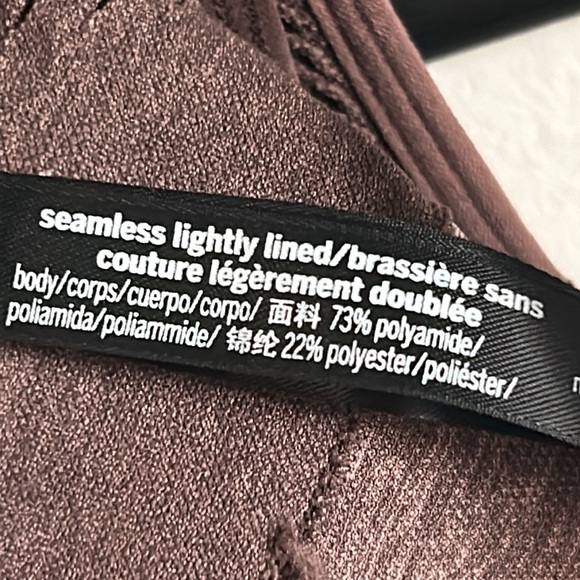 VS PINK SEAMLESS LIGHTLY LINED ATHLETIC SPORTS WORKOUT BRA - Picture 10 of 12